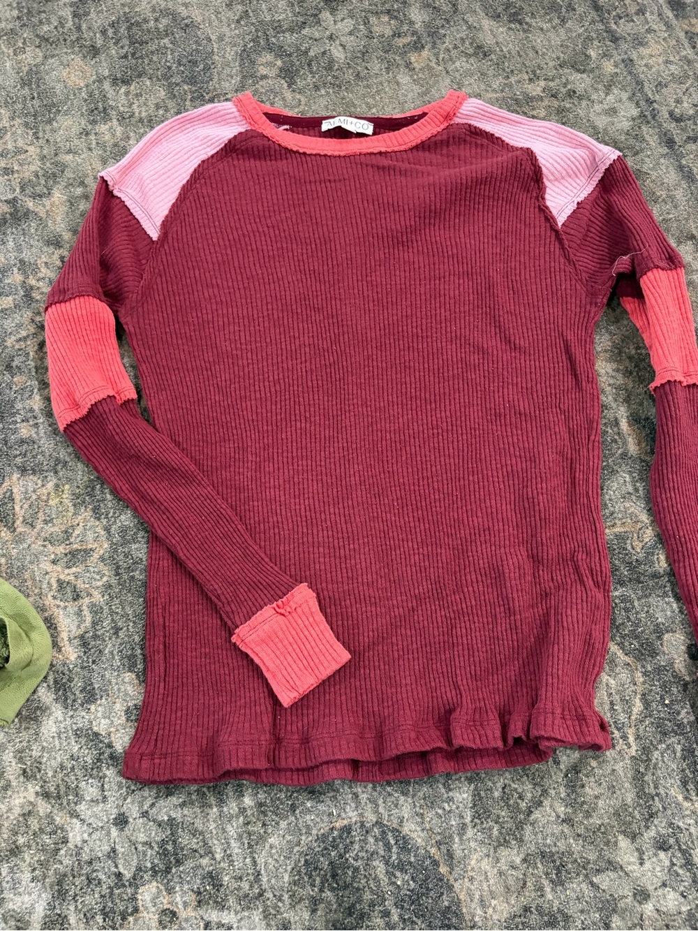 Colorblock Ribbed Long-Sleeve Tee in Burgundy & Pink
